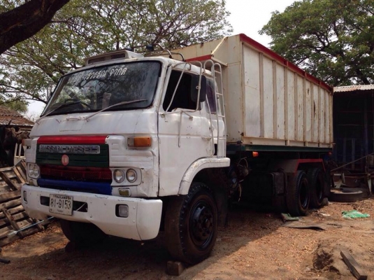 ขายรถ 10 ล้อดั้ม นิสสัน  UD  เครื่องเทอโบ