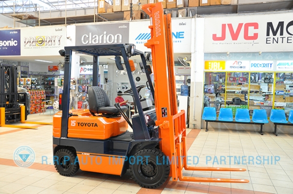 ขายรถโฟล์คลิฟท์มือสอง TOYOTA รุ่น 5FD15-61982 ราคา 245,000 บาท สภาพเดิมจากญี่ปุ่นจากประเทศญี่ปุ่น ไม่เคยใช้งานในไทย