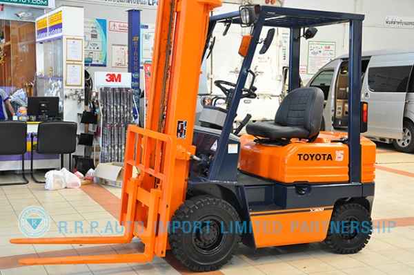 ขายรถโฟล์คลิฟท์มือสอง TOYOTA รุ่น 5FD15-61982 ราคา 245,000 บาท สภาพเดิมจากญี่ปุ่นจากประเทศญี่ปุ่น ไม่เคยใช้งานในไทย