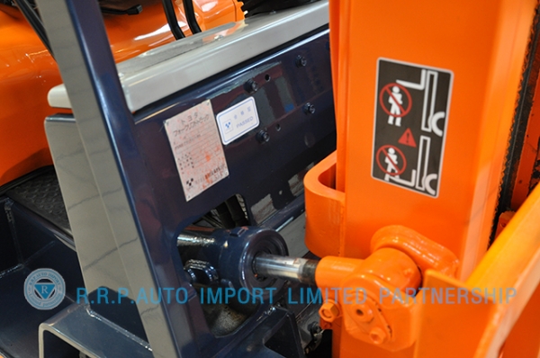 ขายรถโฟล์คลิฟท์มือสอง TOYOTA รุ่น 5FD15-61982 ราคา 245,000 บาท สภาพเดิมจากญี่ปุ่นจากประเทศญี่ปุ่น ไม่เคยใช้งานในไทย