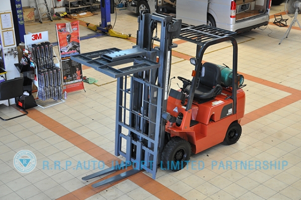 ขายรถโฟล์คลิฟท์มือสอง NISSAN  รุ่น NJ01-301271 ราคา 185,000 บาท นำเข้าจากประเทศญี่ปุ่น 100\% ไม่เคยใช้งานในไทย