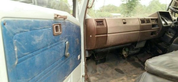 จองแล้วครับ ฮีโน่ KM 777 ดั้ม5คิว เครนUNIC 2.9ตัน สภาพดีสวยพร้อมใช้ แอร์ พ.เวอร์ ทะเบียนพร้อมโอน