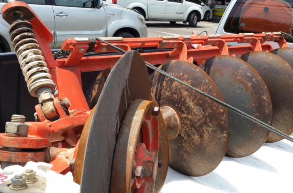 ตราช้าง DH225E เฮฟวี่พลัส