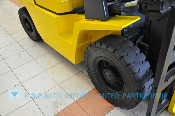 ขายรถโฟล์คลิฟท์มือสอง TCM รุ่น FHG20N ราคา 175,000 บาท นำเข้าจากประเทศญี่ปุ่น 100\% ไม่เคยใช้งานในประเทศไทย