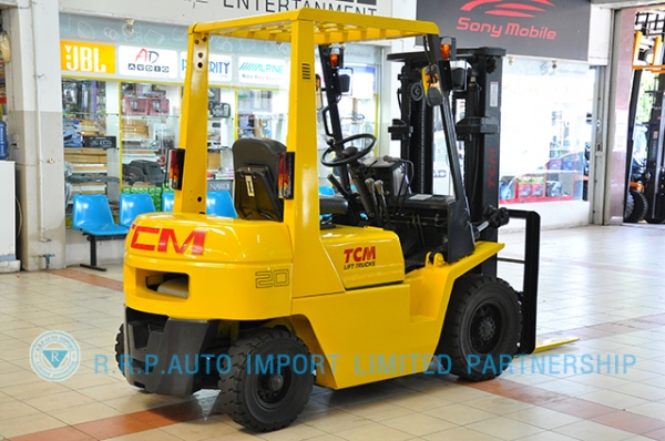 ขายรถโฟล์คลิฟท์มือสอง TCM รุ่น FHG20N ราคา 175,000 บาท นำเข้าจากประเทศญี่ปุ่น 100\% ไม่เคยใช้งานในประเทศไทย