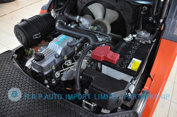 ขายรถโฟล์คลิฟท์มือสอง TOYOTA รุ่น 8FD30-30112 ราคา 590,000 บาท นำเข้าจากประเทศญี่ปุ่น 100\% ไม่เคยใช้งานในไทย