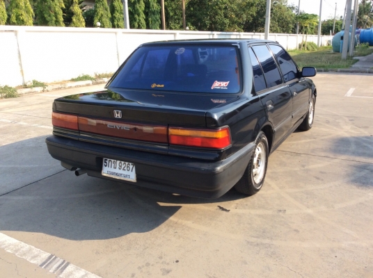 ขายรถ Honda Civic ไฟท้าย2ชั้น ปี91 เครื่องใหม่บล๊อกเดิม เกียร์ธรรมดา ภายในเดิมสวยสะอาดมาก แอร์เย็นฉ่ำวิทยุCD ตัวถังเดิมๆไม่มีชน สีสวยใส ยางดี รถขับดีมากช่วงล่างดีไม่มีดัง รถสวยเดิมๆพร้อมใช้ครับ ภาษีไม่ขาด