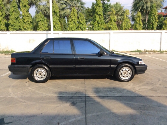 ขายรถ Honda Civic ไฟท้าย2ชั้น ปี91 เครื่องใหม่บล๊อกเดิม เกียร์ธรรมดา ภายในเดิมสวยสะอาดมาก แอร์เย็นฉ่ำวิทยุCD ตัวถังเดิมๆไม่มีชน สีสวยใส ยางดี รถขับดีมากช่วงล่างดีไม่มีดัง รถสวยเดิมๆพร้อมใช้ครับ ภาษีไม่ขาด