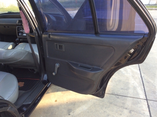 ขายรถ Honda Civic ไฟท้าย2ชั้น ปี91 เครื่องใหม่บล๊อกเดิม เกียร์ธรรมดา ภายในเดิมสวยสะอาดมาก แอร์เย็นฉ่ำวิทยุCD ตัวถังเดิมๆไม่มีชน สีสวยใส ยางดี รถขับดีมากช่วงล่างดีไม่มีดัง รถสวยเดิมๆพร้อมใช้ครับ ภาษีไม่ขาด