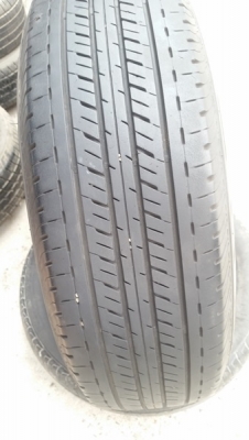 ขายล้อMitsubishi Triton 15ยาง205/70/15 ปี 14 4 ล้อ