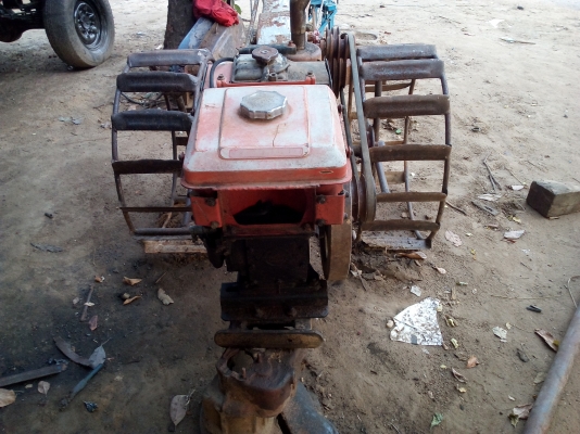 ขายรถไถนาเดินตาม เครื่อง ยันมาร์ เจ้าพลัง 8.5 แรงม้า หางสามดาว พร้อมใช้งาน แถมอุปกรณ์ อีก3 รายการครับ