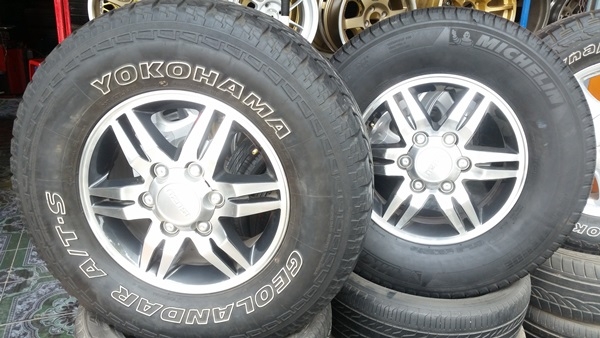 ขายล้อISUZU D-max HI -lander16 ยาง265/70/16 4 ล้อ