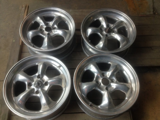 ล้อเเท้ W WORK 17กว้าง7นิ้วอ๊อฟ44 4รู114เก่าญี่ปุ่นเเท้สีเดิมๆสภาพสวย