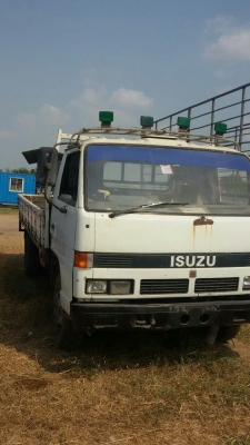 ขายNPR  110 แรงเอกสารพร้อมโอน