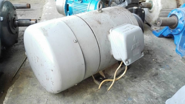 ** Sold ** มอเตอร์ Mitsubishi 3 HP 220V ไฟบ้านรุ่นเก่า สภาพสวยเดิมๆ(หายาก)ไม่เคยพัน วิ่งเงียบพร้อมใช้มาเทสได้!!