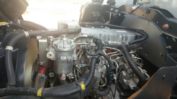 ขาย 6 ล้อ ฮีโน่ เมก้า ตู้ 10 บาน 175 แรง ปี 57 ยาว 6.5 ม. วิ่งน้อยจัด  7x,xxx  สภาพสวยจัด  พร้อมใช้  จัดแนนท์ได้ครับ สนใจติดต่อ 081-9420141  ,  081-5715326