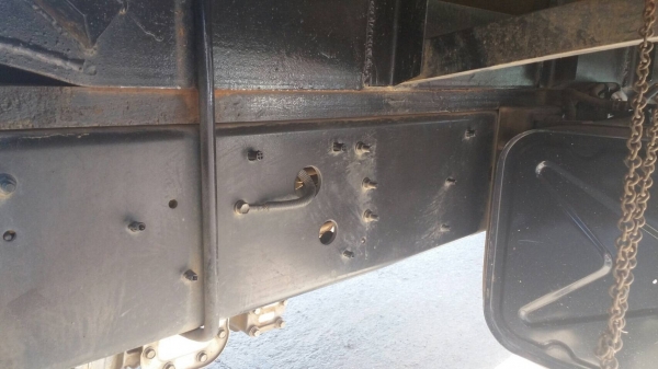 ขาย 6 ล้อ ฮีโน่ เมก้า ตู้ 10 บาน 175 แรง ปี 57 ยาว 6.5 ม. วิ่งน้อยจัด  7x,xxx  สภาพสวยจัด  พร้อมใช้  จัดแนนท์ได้ครับ สนใจติดต่อ 081-9420141  ,  081-5715326