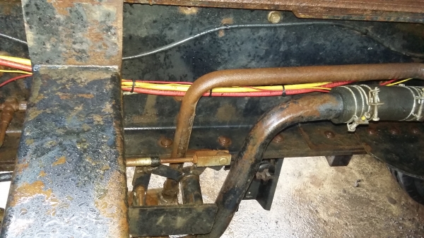 ขายสิบล้อดั๊มสองเพลาอีซูซุเดก้า 270 ยูโรทู ปี 51 แมกโหลด สนใจ 081 7368589