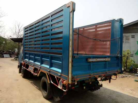 ขายรถหกล้อ ราคาถูก ติดต่อ 0932970382