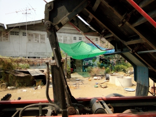 ขายรถหกล้อ ราคาถูก ติดต่อ 0932970382