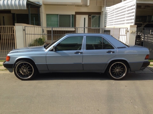 Benz 190e baby ปี92 เครื่อง 1J เกียร์ออโต้ ติดแก๊สหัวฉีด รถมือเดียวออกห้าง 0804465223