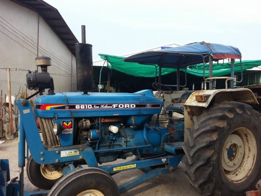แทรกเตอร์ฟอร์ด 6600 T3 ใบมีดดันดิน มือเดียว เล่มทะเบียนพร้อม สภาพดี