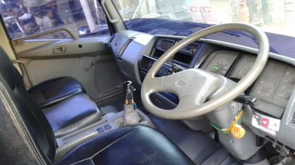 ขาย10ล้อมิตซู627กระบะธรรมดา ปี51 รถสวย เดิมบาง ยางเต็ม สภาพพร้อมใช้งาน