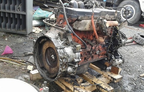 เครื่องISUZU 6HH1 เดก้า เครื่องแก้สCNG ซื้อเฉพาะเครื่อง 65,000