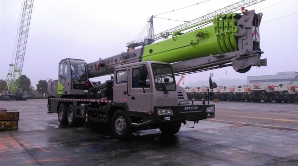 รถเครน 25 ตัน Zoomlion