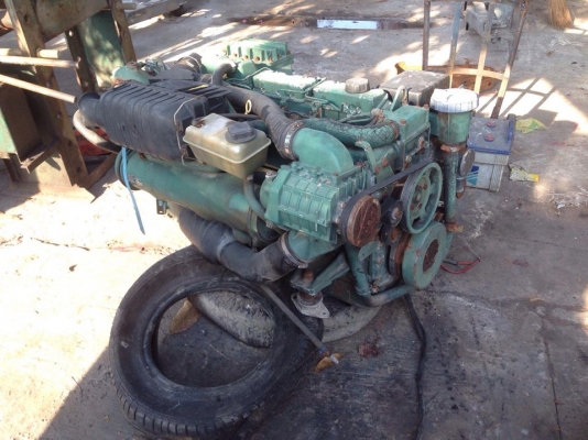 ขายเรือไฟเบอร์32ฟุต กว้าง3เมตร ทรงสูงอดีตเคยเป็นเรือดับเพลิงครับ มีห้องน้ำ ห้องนอน เครื่องวอลโว่ดีเซล6สูบ ไม่มีหางกับเกียร์ครับ พร้อมเทเลอร์6ล้อทำใหม่ ยางใหม่4เส้น รับประกันความแข็งแรงครับ ขาย 320000 บาท เอาไปทำต่ออีกนิดแหร่มเลยครับ ดีกว่าไปซื้อเป็นล้าน