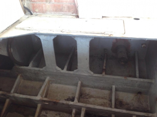 ขายเรือไฟเบอร์32ฟุต กว้าง3เมตร ทรงสูงอดีตเคยเป็นเรือดับเพลิงครับ มีห้องน้ำ ห้องนอน เครื่องวอลโว่ดีเซล6สูบ ไม่มีหางกับเกียร์ครับ พร้อมเทเลอร์6ล้อทำใหม่ ยางใหม่4เส้น รับประกันความแข็งแรงครับ ขาย 320000 บาท เอาไปทำต่ออีกนิดแหร่มเลยครับ ดีกว่าไปซื้อเป็นล้าน