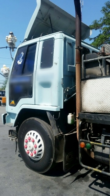 Isuzu 240 หัวลาก สภาพพร้อมทำงานคะ