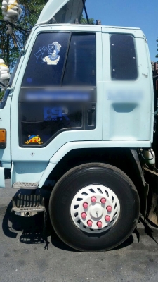 Isuzu 240 หัวลาก สภาพพร้อมทำงานคะ