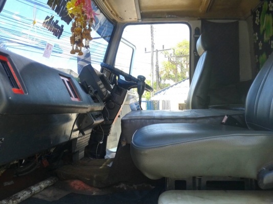 Isuzu 240 หัวลาก สภาพพร้อมทำงานคะ