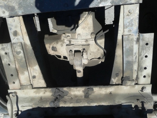 Isuzu 240 หัวลาก สภาพพร้อมทำงานคะ