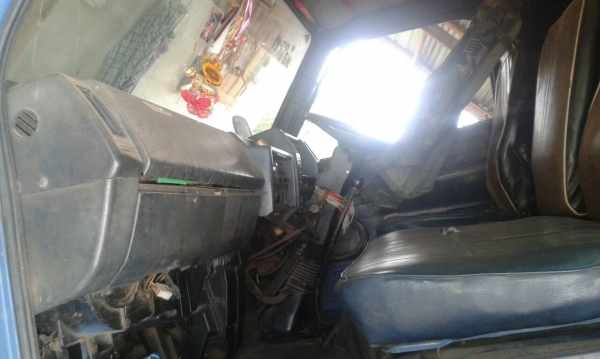 หกล้อ อีซูชุ NPR59L 4BD1-115โบว์ ปี39 ช่วงยาว 4.30ม พ.เวอร์ ช่วงล่างใหญ่ ^สเปรกต่อดั้ม^ เล่มทะเบียนพร้อมโอน หกล้อ อีซูชุ NPR59L 4BD1-115โบว์ ปี39 ช่วงยาว 4.30ม พ.เวอร์ ช่วงล่างใหญ่ ^สเปรกต่อดั้ม^ เล่มทะเบียนพร้อมโอน