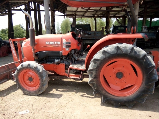 รถไถคูโบต้า L4708อุปกรณ์3อย่าง ดัน ผาน โล