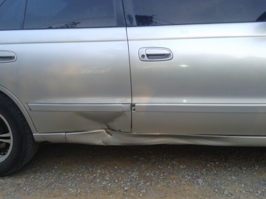 ขายtoyota corona 2.0 ท้ายโด่งถูกๆครับ ขายtoyota corona 2.0 ท้ายโด่งถูกๆครับ