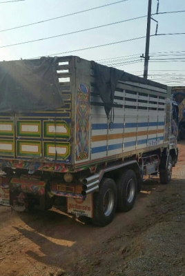 สิบล้อ อีซูชุ 360ปี53 แม่+ลูกปี55 ดั้มมีเนียม สภาพดีสวยจัดบางเดิมทั้งคัน เล่มทะเบียนพร้อมโอน