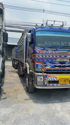 สิบล้อ อีซูชุ 360ปี53 แม่+ลูกปี55 ดั้มมีเนียม สภาพดีสวยจัดบางเดิมทั้งคัน เล่มทะเบียนพร้อมโอน