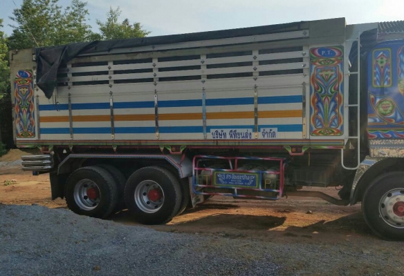 สิบล้อ อีซูชุ 360ปี53 แม่+ลูกปี55 ดั้มมีเนียม สภาพดีสวยจัดบางเดิมทั้งคัน เล่มทะเบียนพร้อมโอน