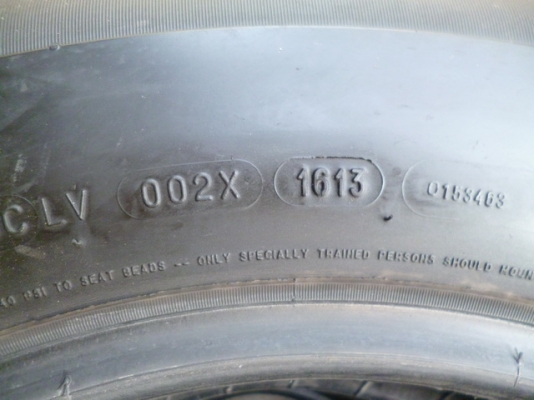 ยางมิเชลีน265/65/17 ปี2013 ยางมิเชลีน265/65/17 ปี2013