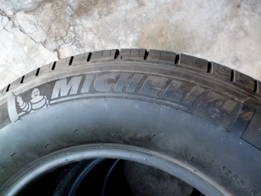 ยางมิเชลีน265/65/17 ปี2013 ยางมิเชลีน265/65/17 ปี2013