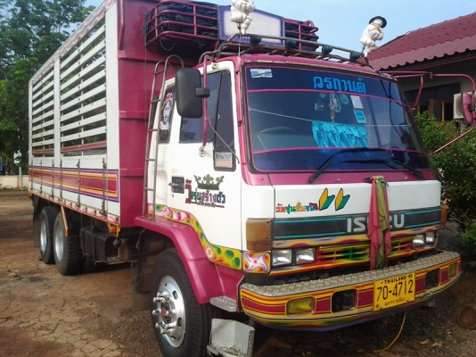 ขายสิบล้อ ร็อคกี้175 เพลาเดียวครับ