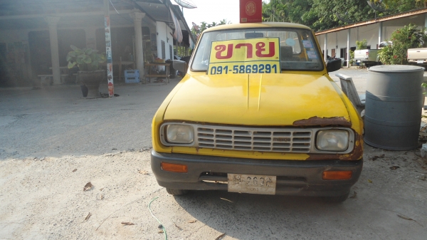 ขายมาสด้าเล็ก4ขอทะเบียนขาด1ปีครับ