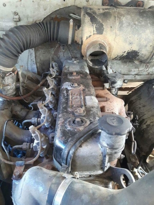 ขาย10ล้อหน้ายาว1เพลา เครื่อง6BF 185 ช่วงล่าง24 เบรดจิบฟี่ เกียร์ร็อก เบรดมือไฟฟ้า พวงมาลัยเพาเวอ รถขับดีมาก ขายพร้อมถังน้ำ20000ลิตร #ราคา285000ไม่เอาถังน้ำ230000 ราคาคุยกันได้ 0906312519