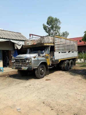 ขาย10ล้อหน้ายาว1เพลา เครื่อง6BF 185 ช่วงล่าง24 เบรดจิบฟี่ เกียร์ร็อก เบรดมือไฟฟ้า พวงมาลัยเพาเวอ รถขับดีมาก ขายพร้อมถังน้ำ20000ลิตร #ราคา285000ไม่เอาถังน้ำ230000 ราคาคุยกันได้ 0906312519