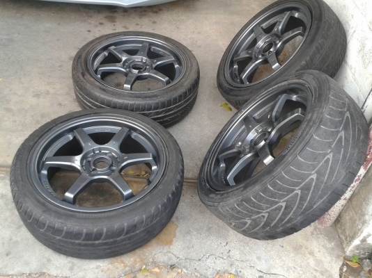 ขอบ17นิ้ว4รู100 พร้อมยาง สวยๆ 4 ล้อ ราคา 7500 บาท