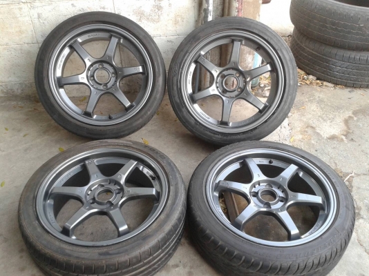 ขอบ17นิ้ว4รู100 พร้อมยาง สวยๆ 4 ล้อ ราคา 7500 บาท