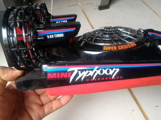 โฮเวอร์คราฟต์ บังคับวิทยุ จากญี่ปุ่น วิ่งบนน้ำบนบนได้ ขนาดใหญ่กว่า A 4 วิ่งความเร็ว